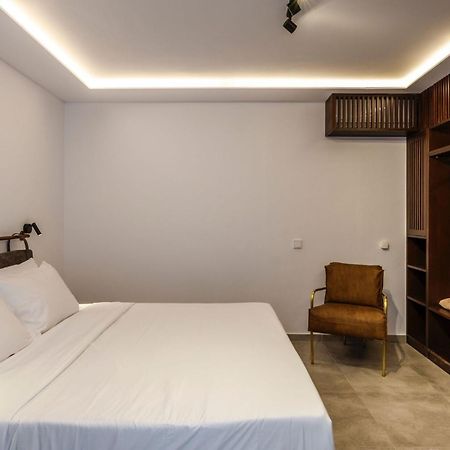 Charisma Hotel And Wellness Suites Plintri Bagian luar foto